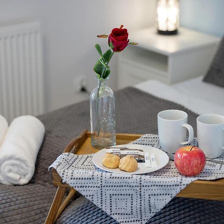 Apartamenty Platany Z Parkingiem By Noclegi Renters 코워브제크 외부 사진