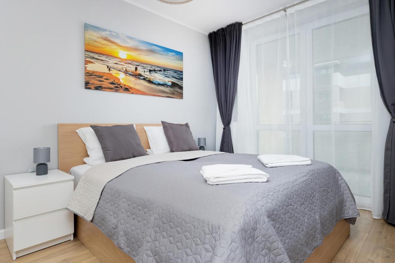 Apartamenty Platany Z Parkingiem By Noclegi Renters 코워브제크 외부 사진