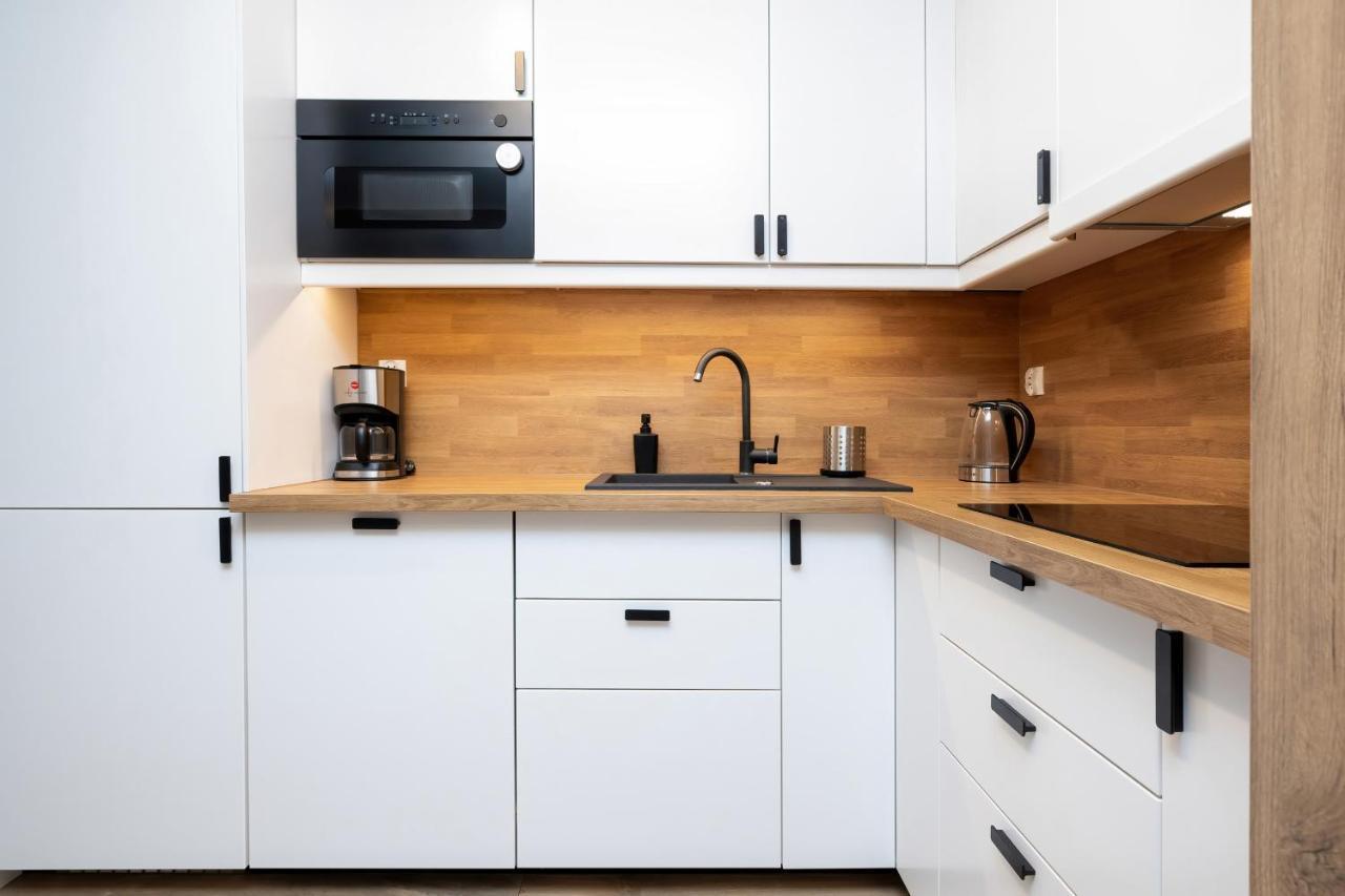 Apartamenty Platany Z Parkingiem By Noclegi Renters 코워브제크 외부 사진
