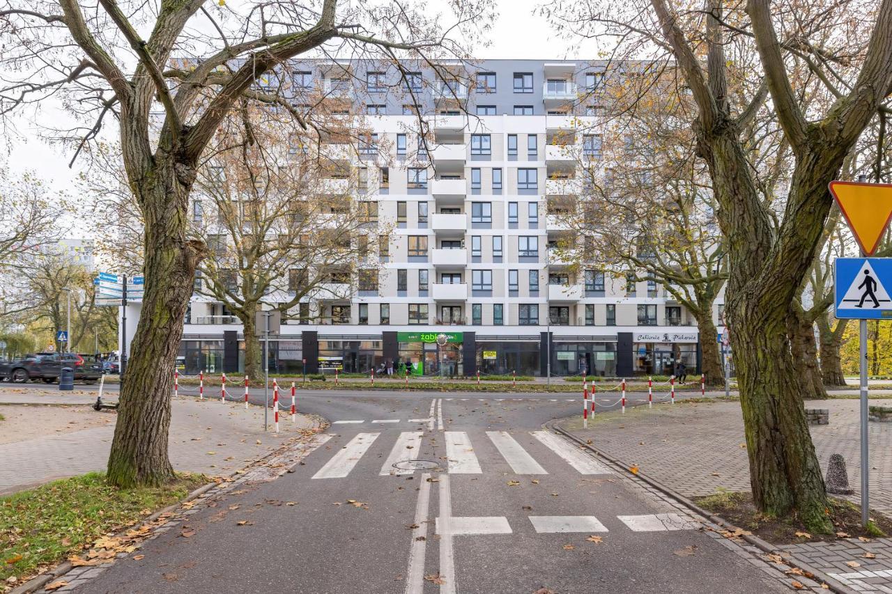Apartamenty Platany Z Parkingiem By Noclegi Renters 코워브제크 외부 사진