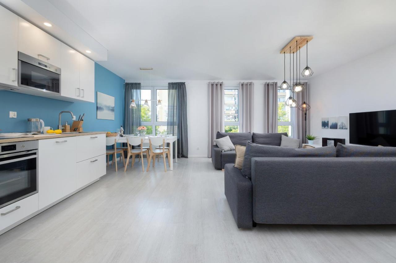 Apartamenty Platany Z Parkingiem By Noclegi Renters 코워브제크 외부 사진