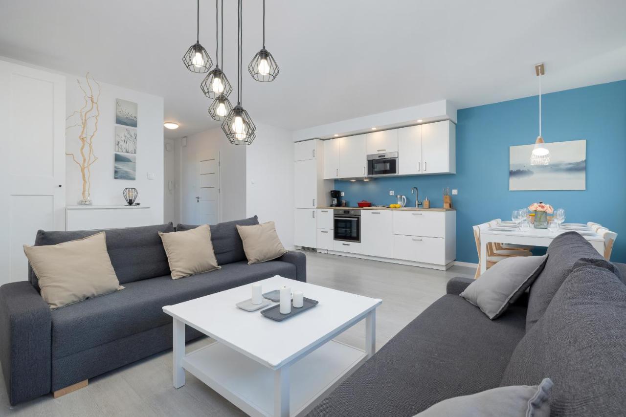Apartamenty Platany Z Parkingiem By Noclegi Renters 코워브제크 외부 사진