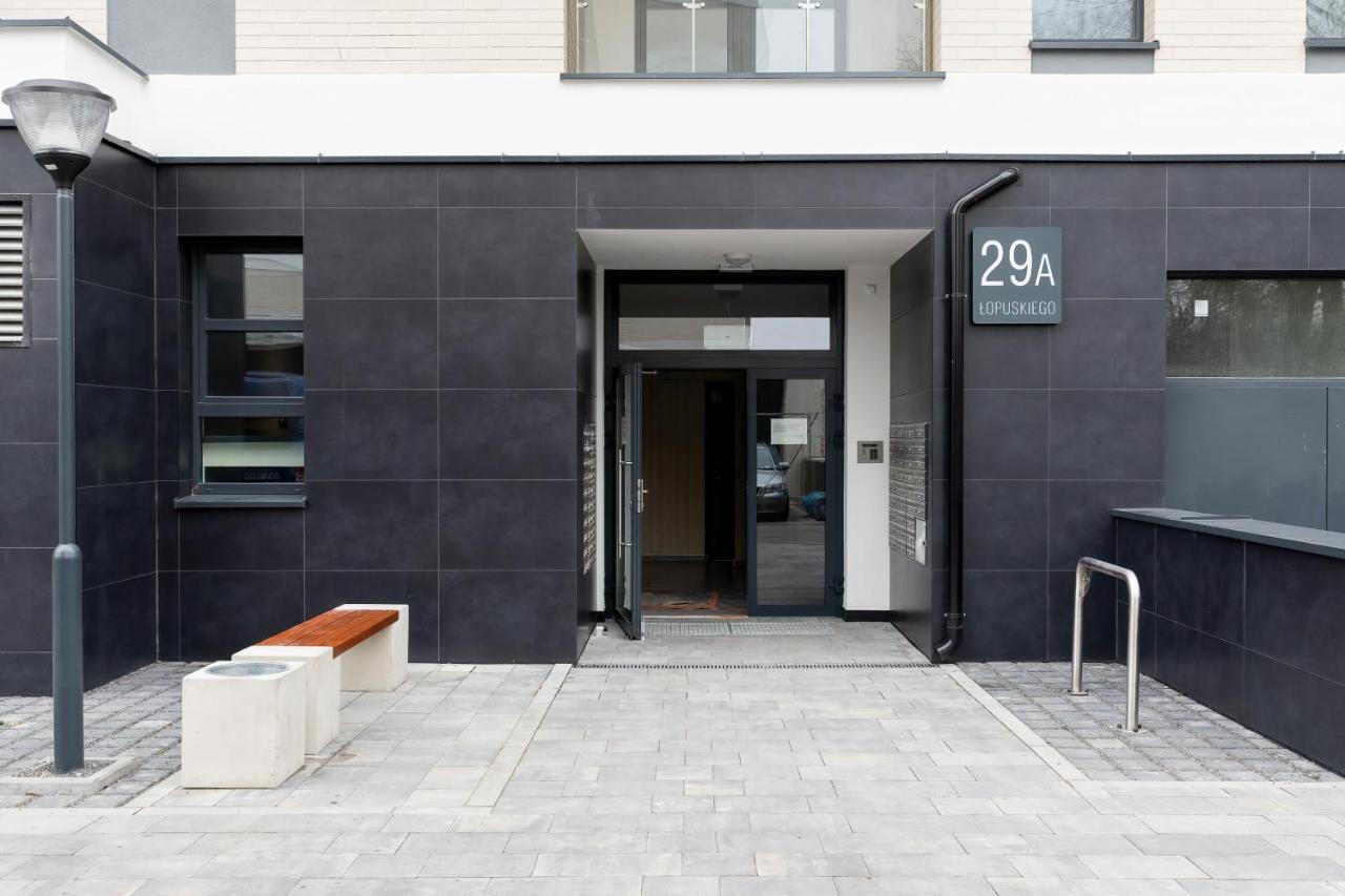 Apartamenty Platany Z Parkingiem By Noclegi Renters 코워브제크 외부 사진